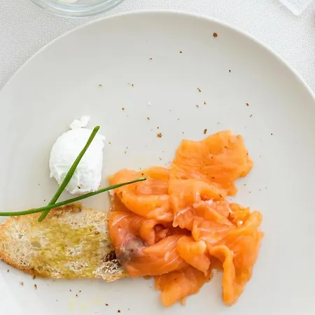 Ξενοδοχείο Bernard 3*