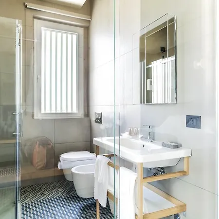 Ξενοδοχείο Bernard 3*